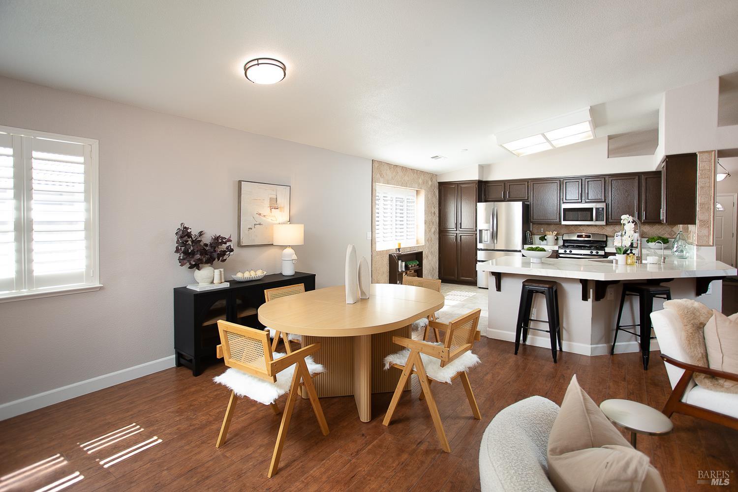 Detail Gallery Image 20 of 52 For 1620 Austin Dr, Dixon,  CA 95620 - 4 Beds | 2 Baths