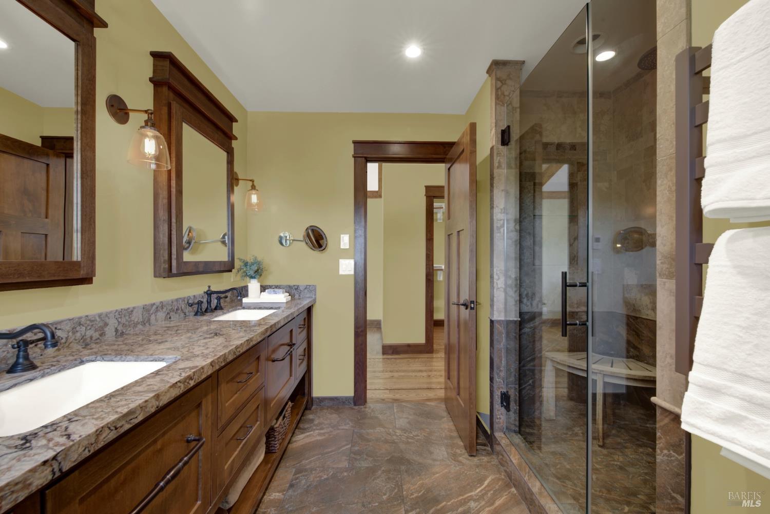 Detail Gallery Image 33 of 59 For 1064 Stonebridge Dr, Napa,  CA 94558 - 3 Beds | 2/1 Baths