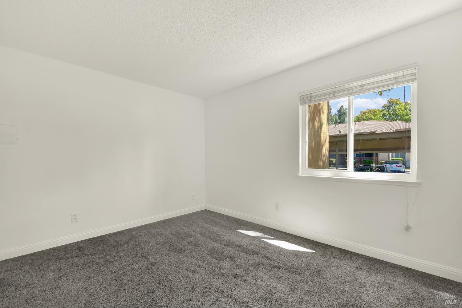 Detail Gallery Image 29 of 48 For 548 Arcadia Dr, Vacaville,  CA 95687 - 2 Beds | 1 Baths