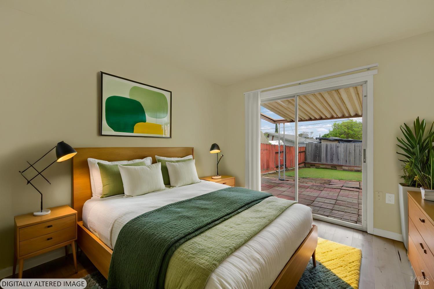 Detail Gallery Image 4 of 69 For 499 Apple Tree Ln, Fairfield,  CA 94533 - 3 Beds | 1 Baths