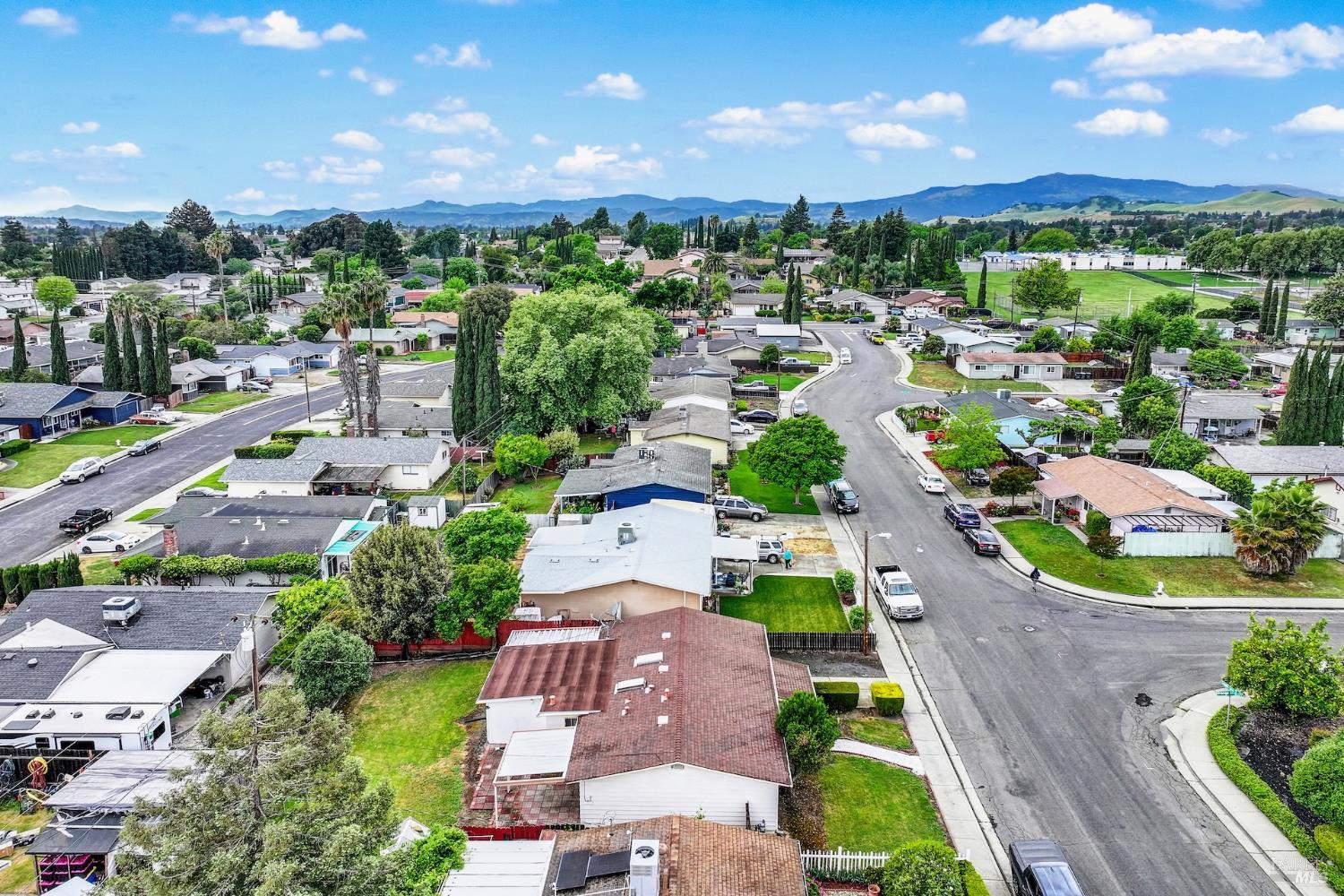 Detail Gallery Image 54 of 69 For 499 Apple Tree Ln, Fairfield,  CA 94533 - 3 Beds | 1 Baths