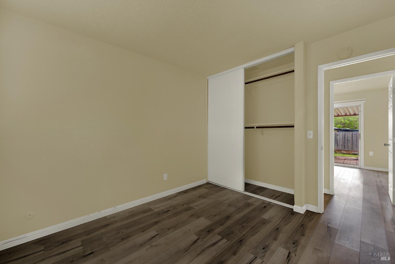 Detail Gallery Image 42 of 69 For 499 Apple Tree Ln, Fairfield,  CA 94533 - 3 Beds | 1 Baths