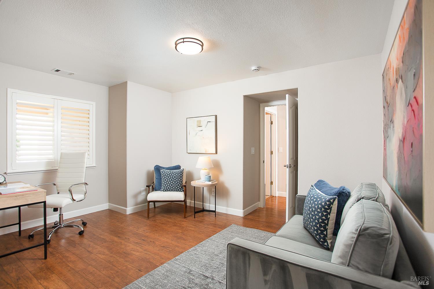 Detail Gallery Image 12 of 52 For 1620 Austin Dr, Dixon,  CA 95620 - 4 Beds | 2 Baths