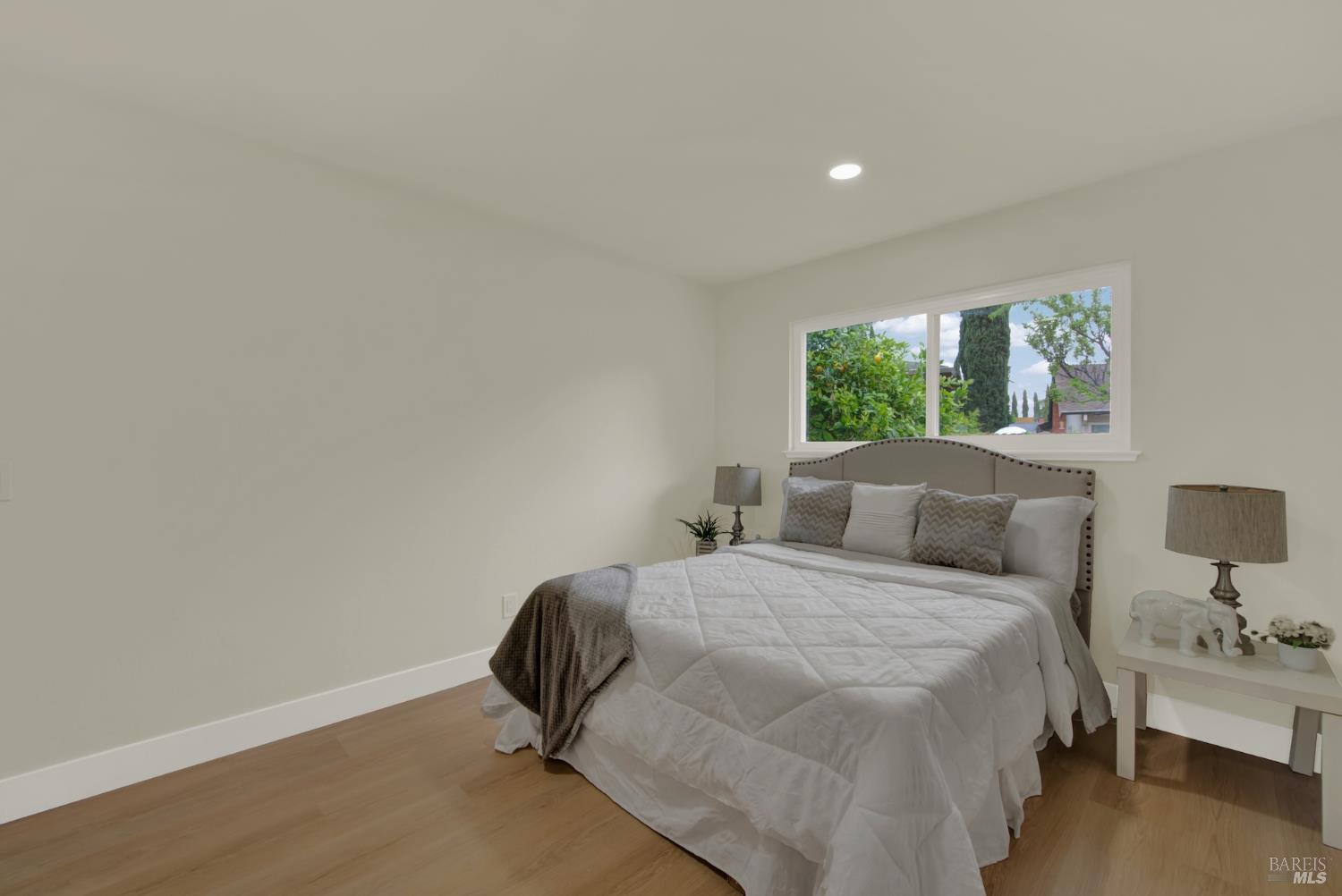 Detail Gallery Image 45 of 64 For 413 Violet Ct, Fairfield,  CA 94533 - 4 Beds | 2 Baths