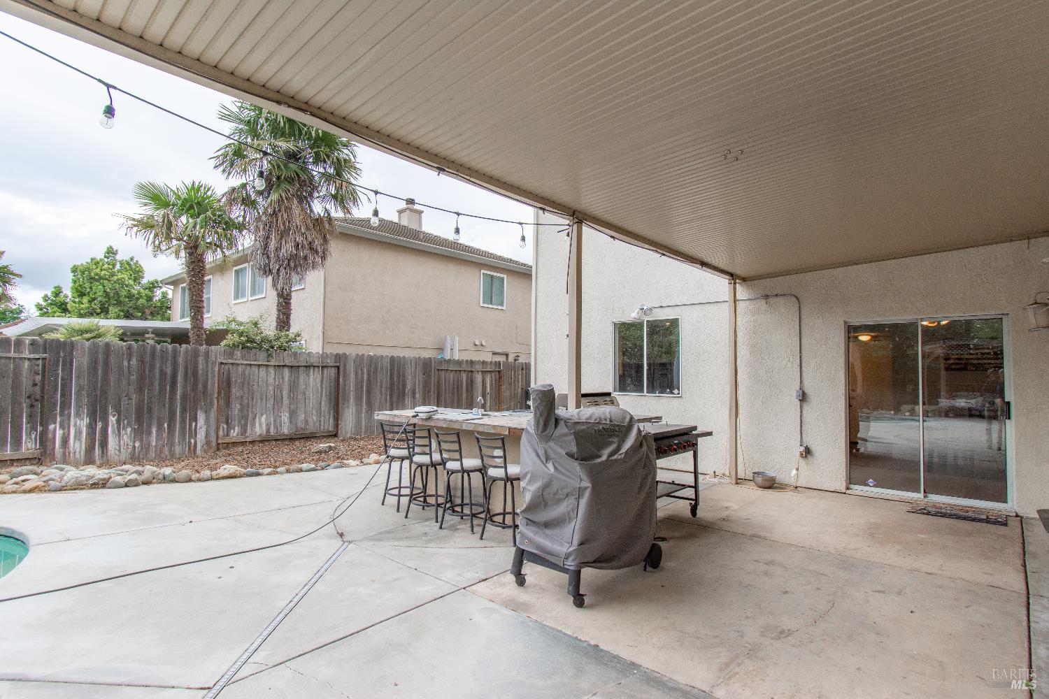 Detail Gallery Image 46 of 53 For 640 Ferguson Ct, Dixon,  CA 95620 - 4 Beds | 3/1 Baths