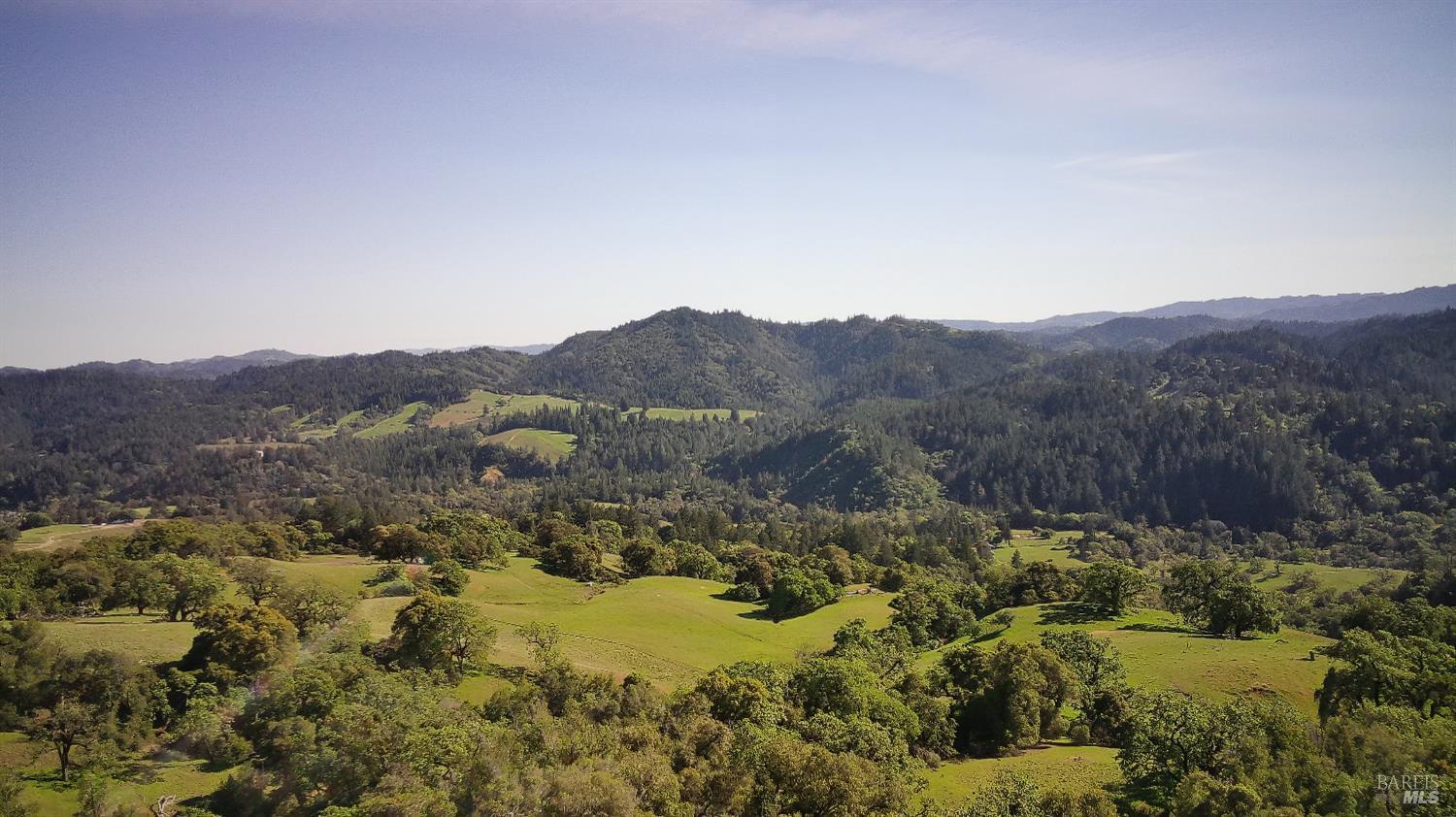 Detail Gallery Image 2 of 30 For 24051 Fig Tree Ln, Yorkville,  CA 95494 - – Beds | – Baths