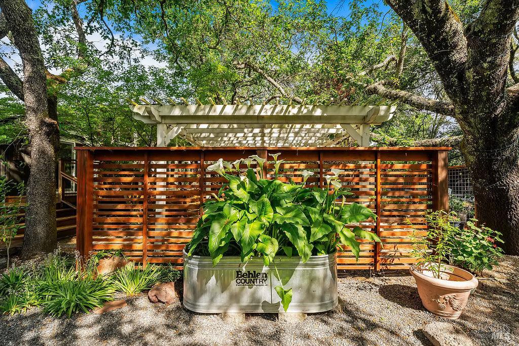 Detail Gallery Image 36 of 38 For 779 Joni Ct, Windsor,  CA 95492 - 4 Beds | 3 Baths