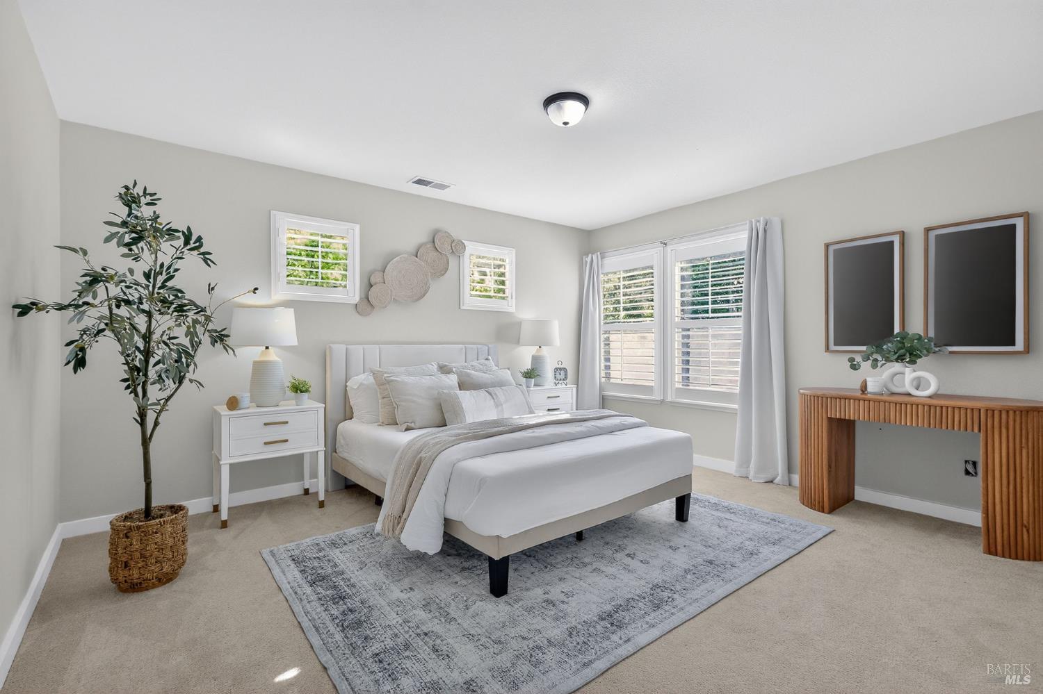 Detail Gallery Image 20 of 28 For 10 Makena Ct, Petaluma,  CA 94954 - 4 Beds | 3 Baths