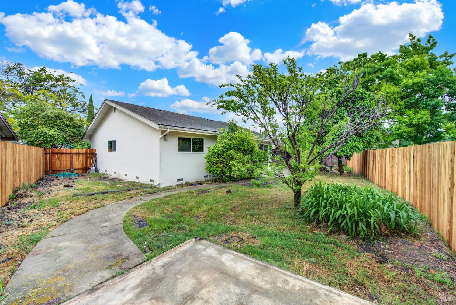 Detail Gallery Image 50 of 64 For 413 Violet Ct, Fairfield,  CA 94533 - 4 Beds | 2 Baths