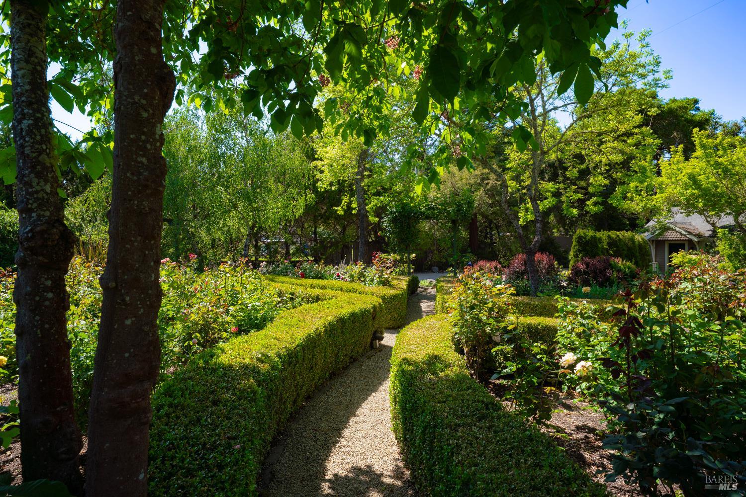 Detail Gallery Image 33 of 39 For 9000 Highway 128 Hwy, Philo,  CA 95466 - 9 Beds | 10 Baths