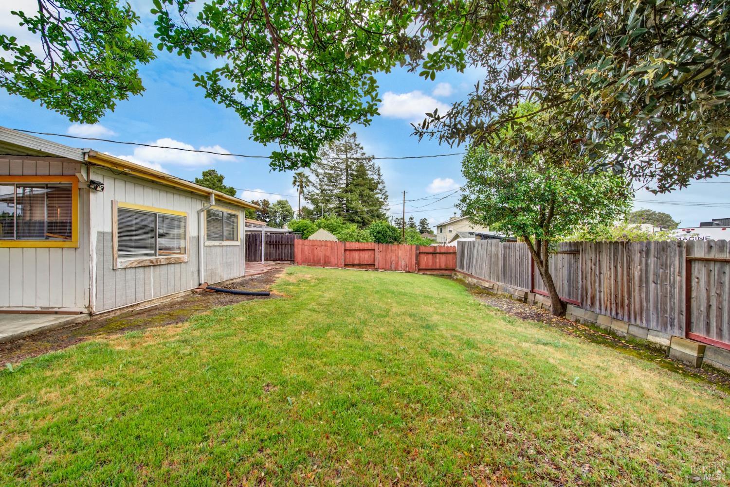 Detail Gallery Image 56 of 69 For 499 Apple Tree Ln, Fairfield,  CA 94533 - 3 Beds | 1 Baths