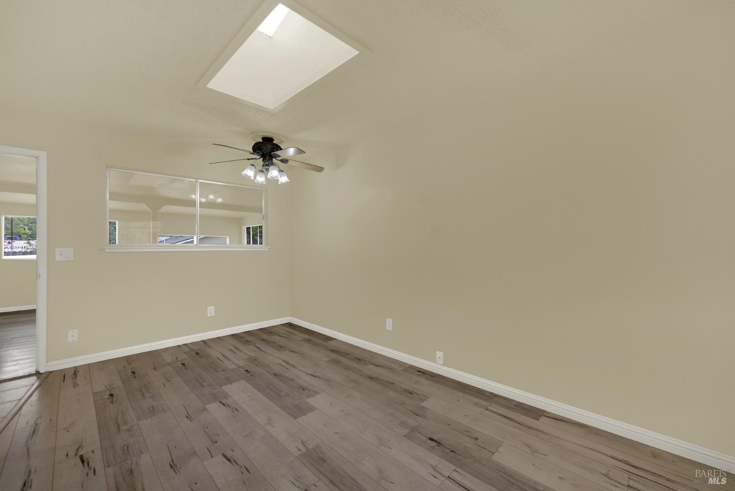 Detail Gallery Image 13 of 69 For 499 Apple Tree Ln, Fairfield,  CA 94533 - 3 Beds | 1 Baths