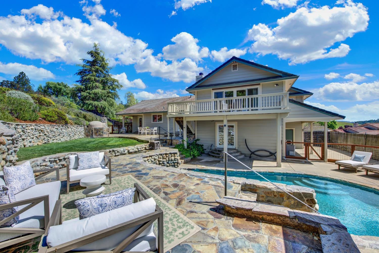 Detail Gallery Image 54 of 59 For 1064 Stonebridge Dr, Napa,  CA 94558 - 3 Beds | 2/1 Baths