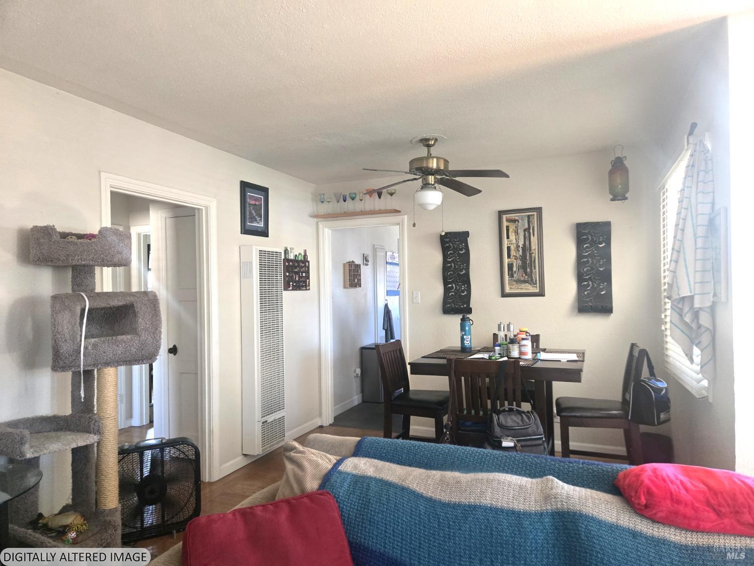 Detail Gallery Image 9 of 12 For 930 Georgia St, Santa Rosa,  CA 95404 - 2 Beds | 1 Baths