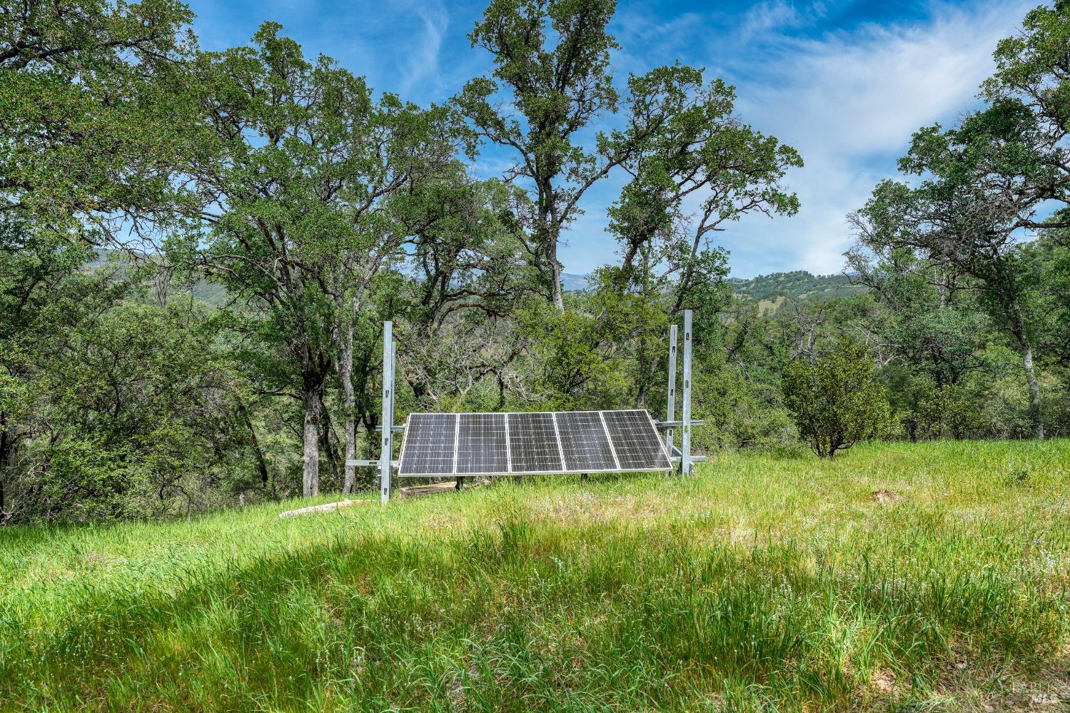 Detail Gallery Image 3 of 44 For 990 Junction Plz, Clearlake,  CA 95422 - – Beds | – Baths