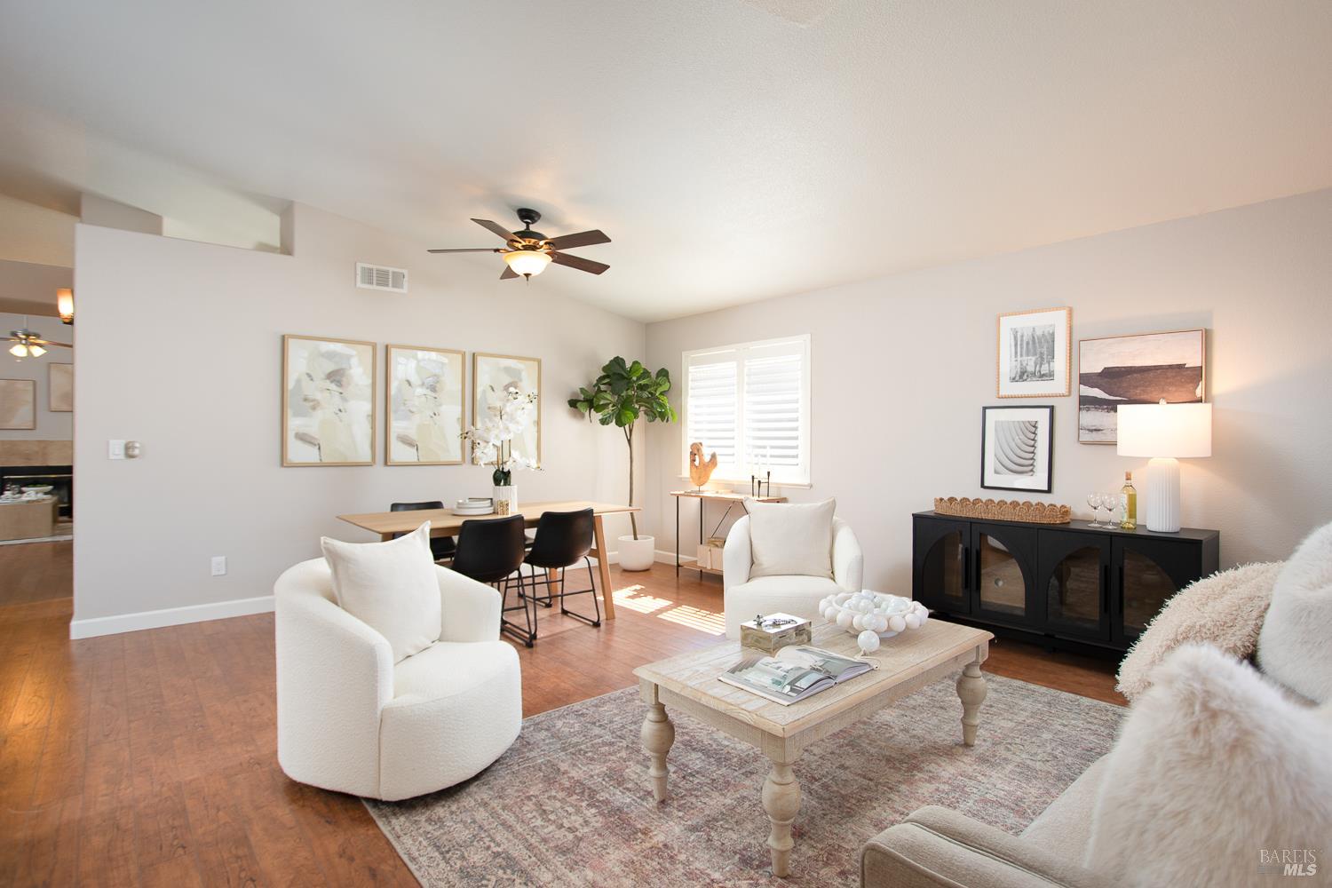 Detail Gallery Image 10 of 52 For 1620 Austin Dr, Dixon,  CA 95620 - 4 Beds | 2 Baths