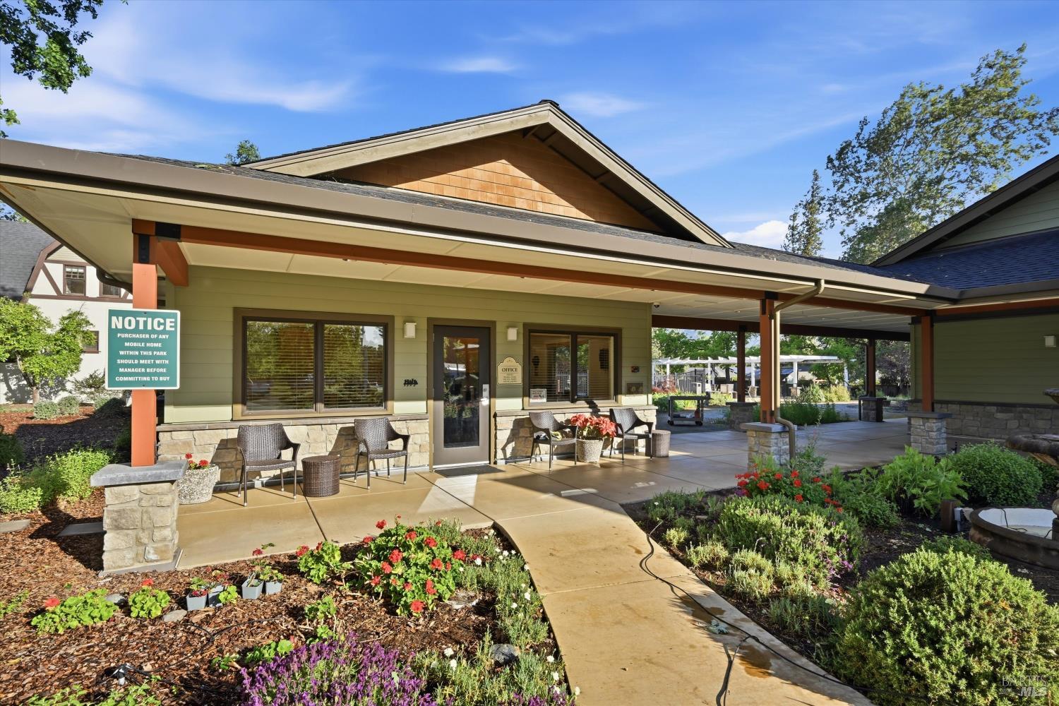 Detail Gallery Image 37 of 43 For 2412 Foothill Blvd 178, Calistoga,  CA 94515 - 2 Beds | 2 Baths