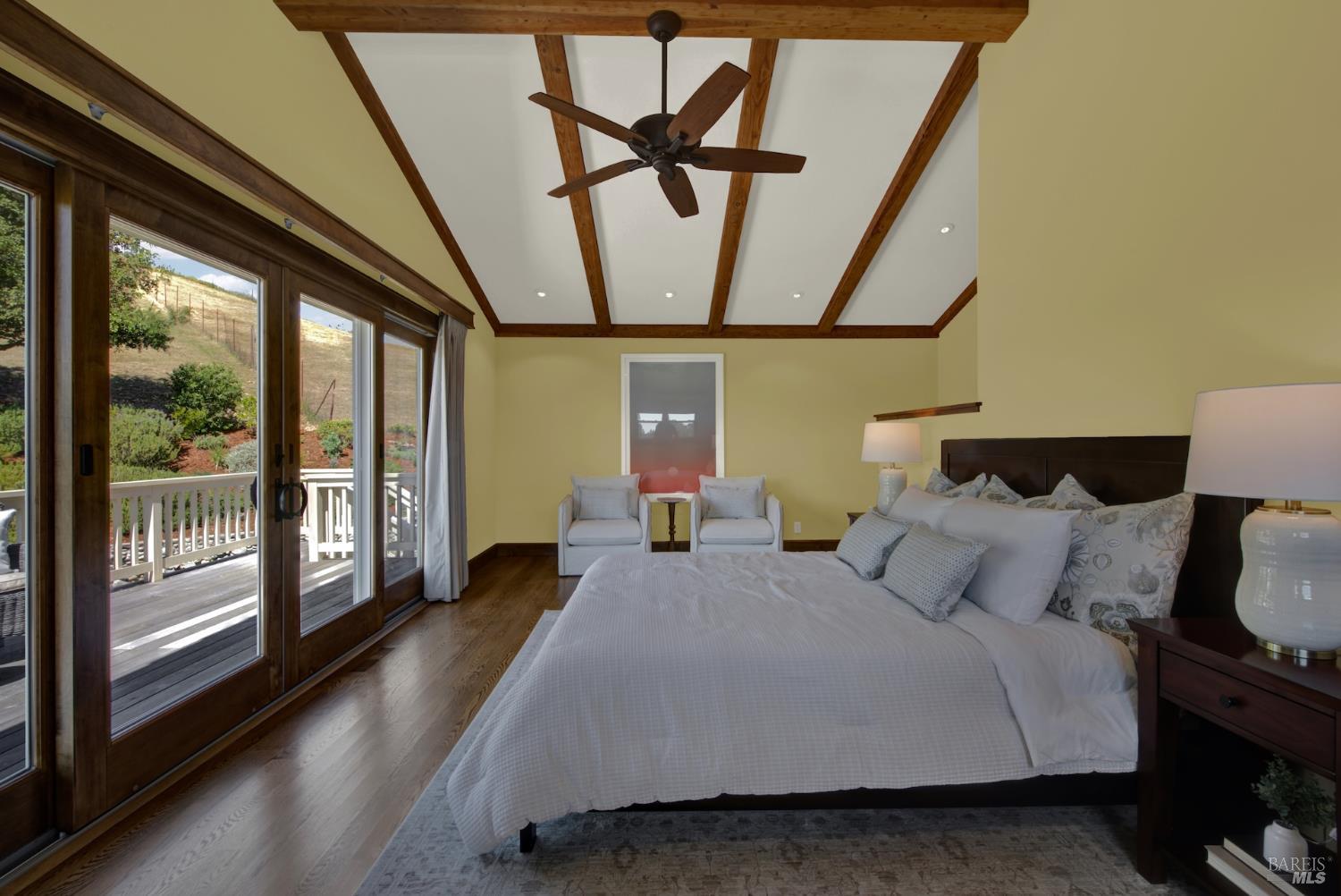 Detail Gallery Image 26 of 59 For 1064 Stonebridge Dr, Napa,  CA 94558 - 3 Beds | 2/1 Baths