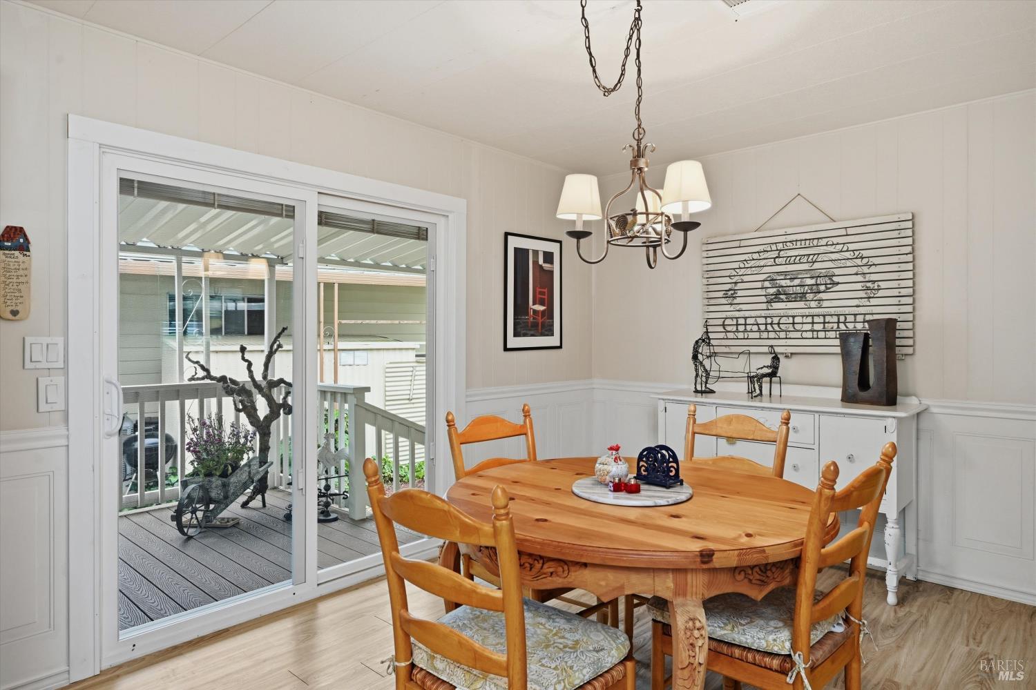 Detail Gallery Image 11 of 43 For 2412 Foothill Blvd 178, Calistoga,  CA 94515 - 2 Beds | 2 Baths