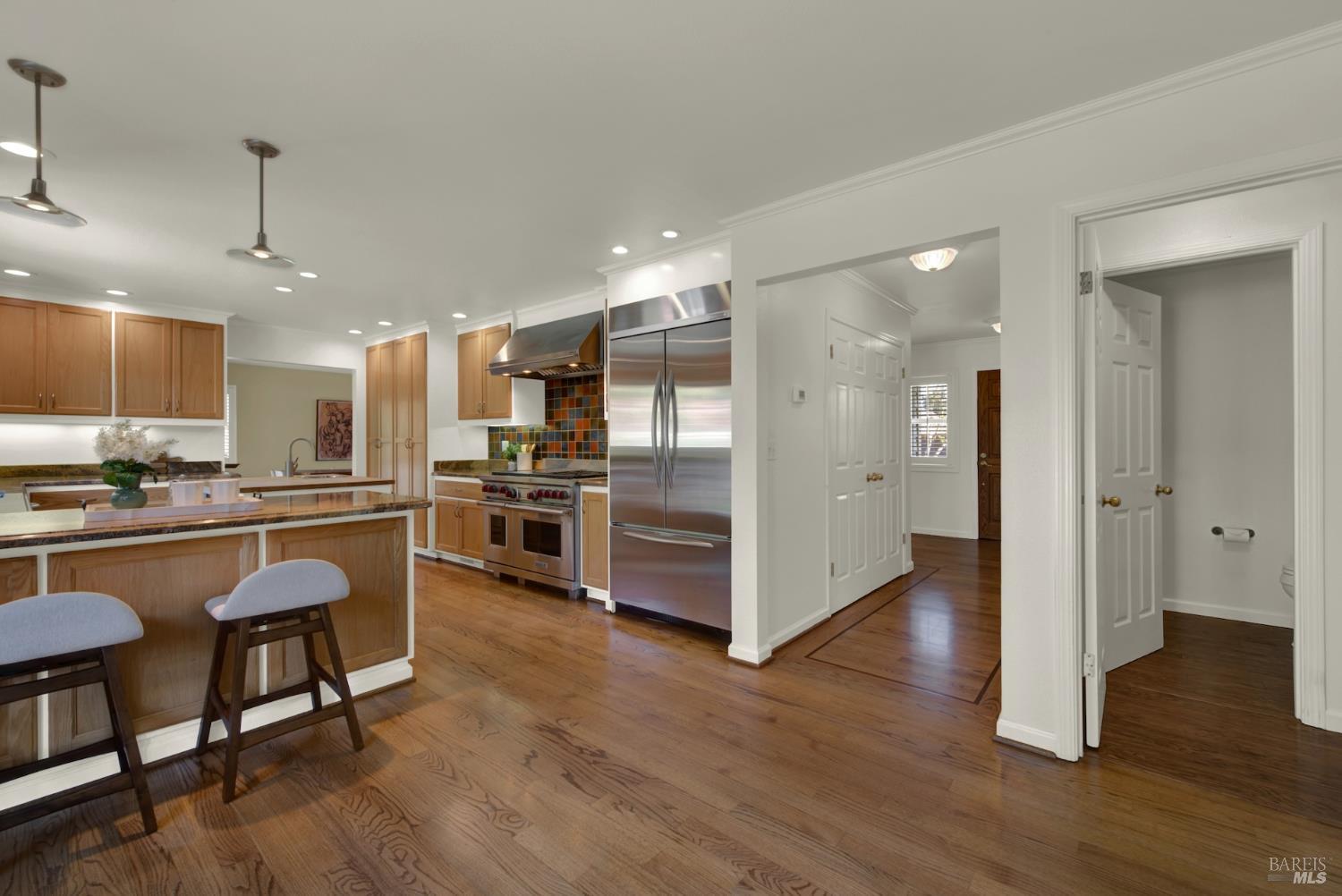 Detail Gallery Image 12 of 59 For 1064 Stonebridge Dr, Napa,  CA 94558 - 3 Beds | 2/1 Baths
