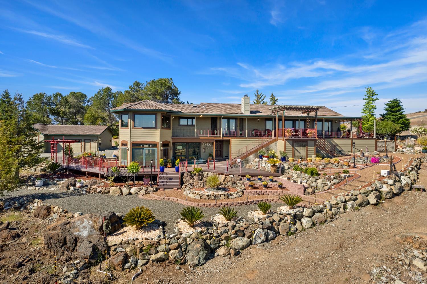 Detail Gallery Image 73 of 99 For 425 Lake Vista Dr, Lakeport,  CA 95453 - 3 Beds | 3/2 Baths