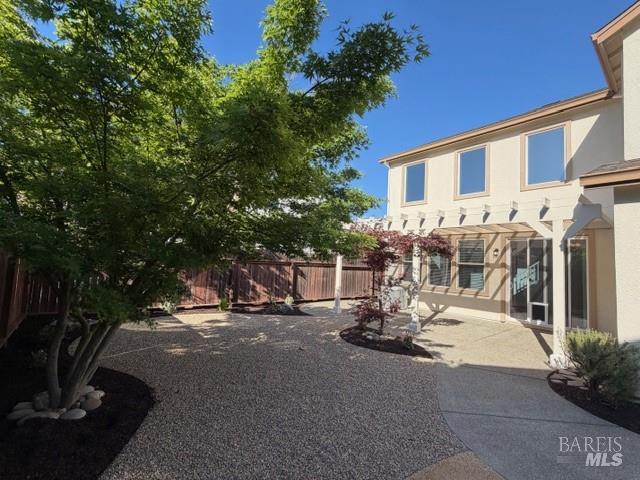 Detail Gallery Image 3 of 19 For 1545 Jainine St, Santa Rosa,  CA 95403 - 4 Beds | 3 Baths