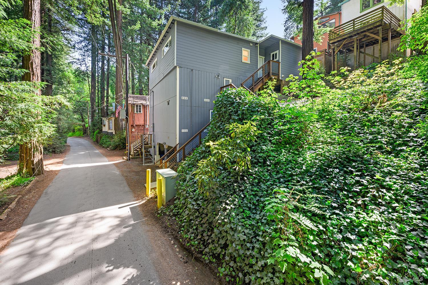 Detail Gallery Image 27 of 28 For 14194 Lovers Ln, Guerneville,  CA 95446 - 3 Beds | 1 Baths