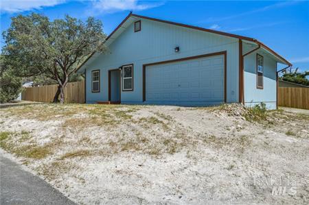 Detail Gallery Image 7 of 47 For 3426 4th St, Clearlake,  CA 95422 - 2 Beds | 1/1 Baths