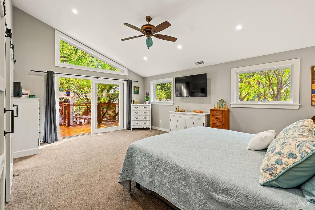 Detail Gallery Image 19 of 38 For 779 Joni Ct, Windsor,  CA 95492 - 4 Beds | 3 Baths