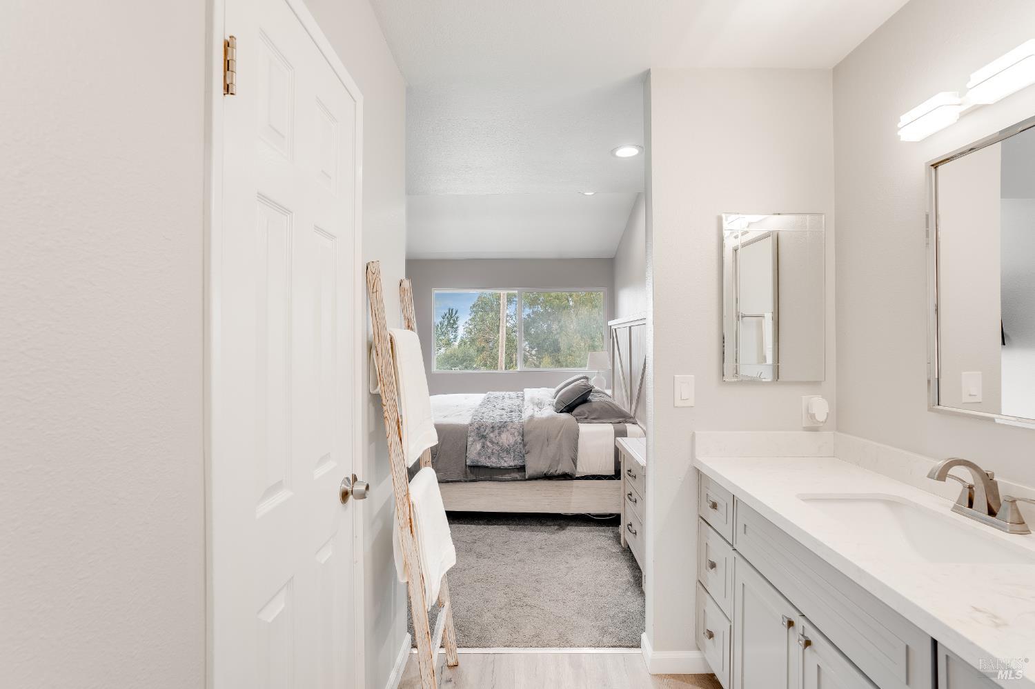 Detail Gallery Image 15 of 18 For 211 Apollo Unkn #5,  Hercules,  CA 94547 - 3 Beds | 2/1 Baths