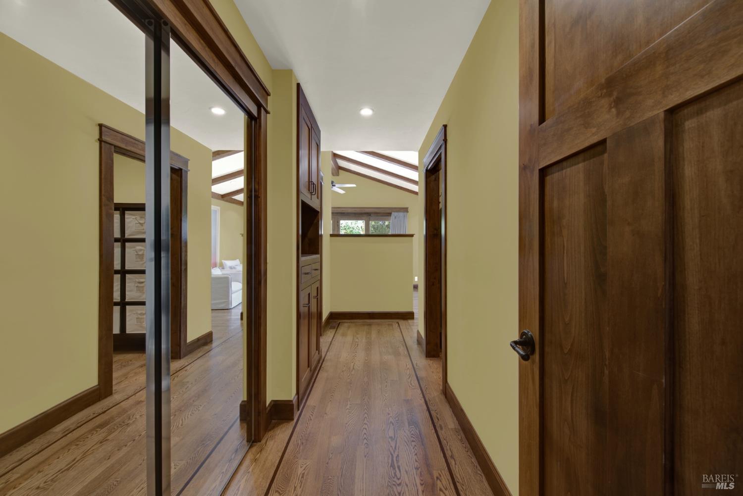 Detail Gallery Image 34 of 59 For 1064 Stonebridge Dr, Napa,  CA 94558 - 3 Beds | 2/1 Baths