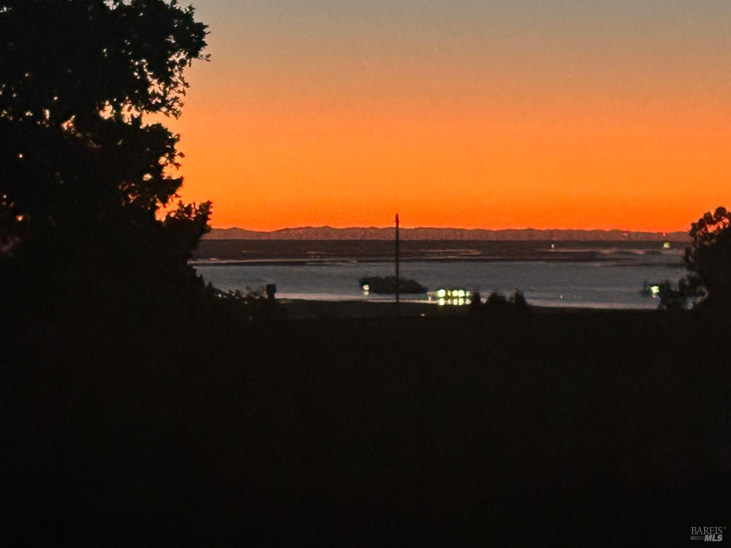 Detail Gallery Image 89 of 89 For 212 Eaton Ct, Benicia,  CA 94510 - 3 Beds | 2 Baths