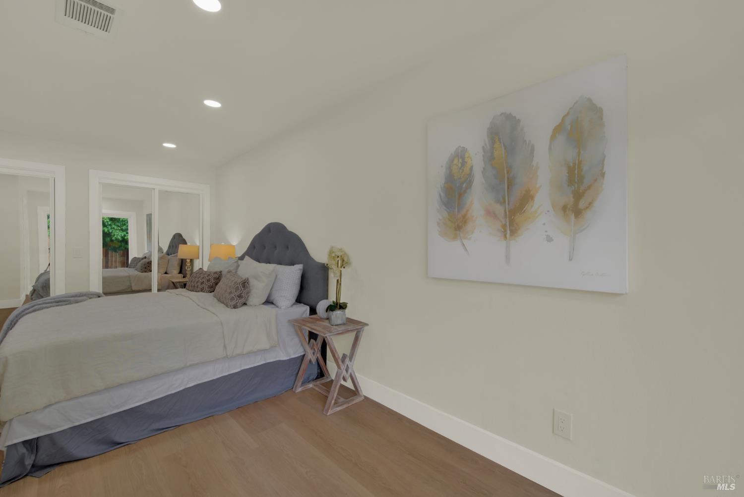 Detail Gallery Image 31 of 64 For 413 Violet Ct, Fairfield,  CA 94533 - 4 Beds | 2 Baths