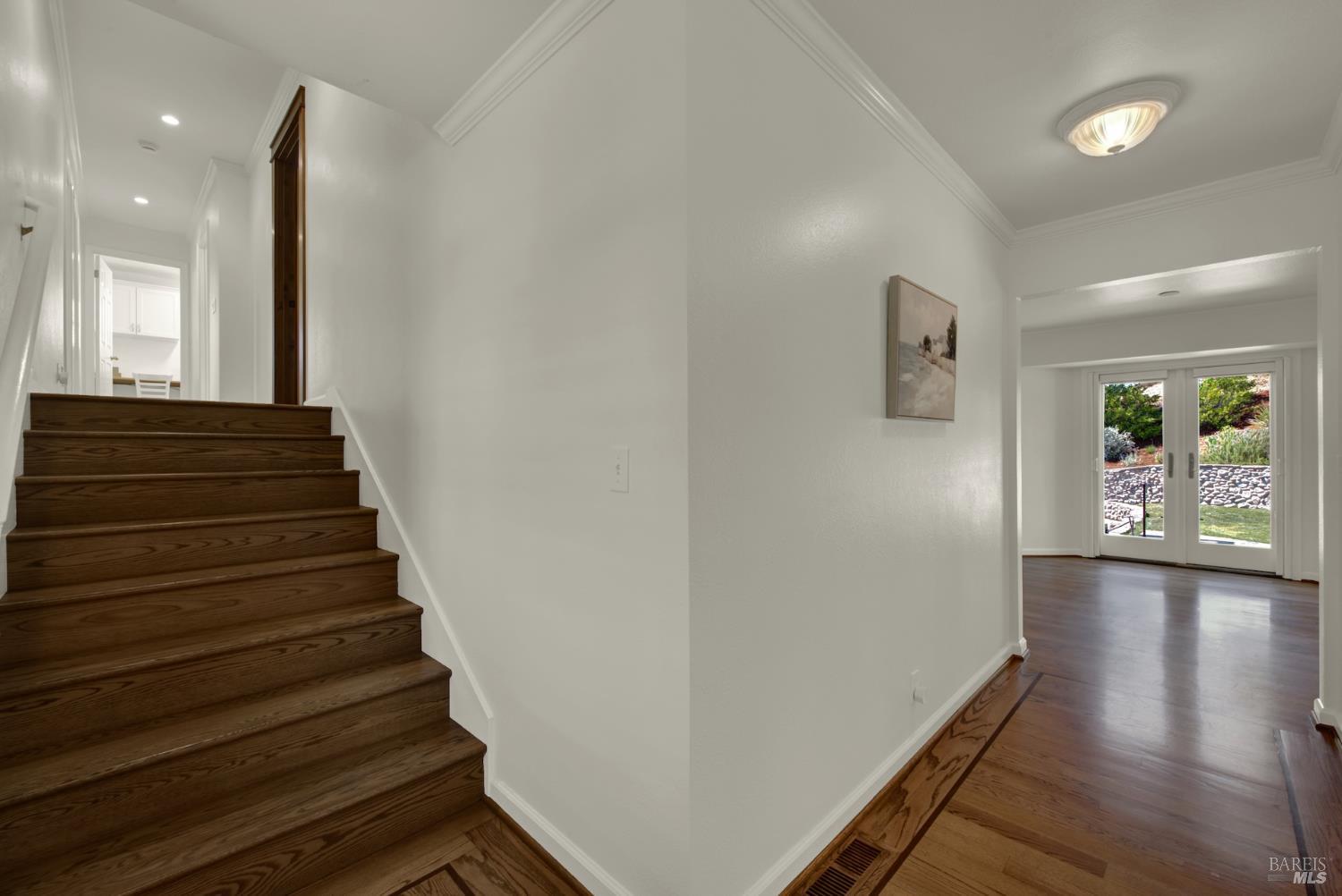 Detail Gallery Image 24 of 59 For 1064 Stonebridge Dr, Napa,  CA 94558 - 3 Beds | 2/1 Baths