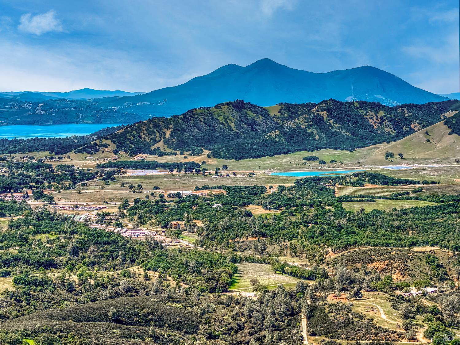 Detail Gallery Image 42 of 44 For 990 Junction Plz, Clearlake,  CA 95422 - – Beds | – Baths