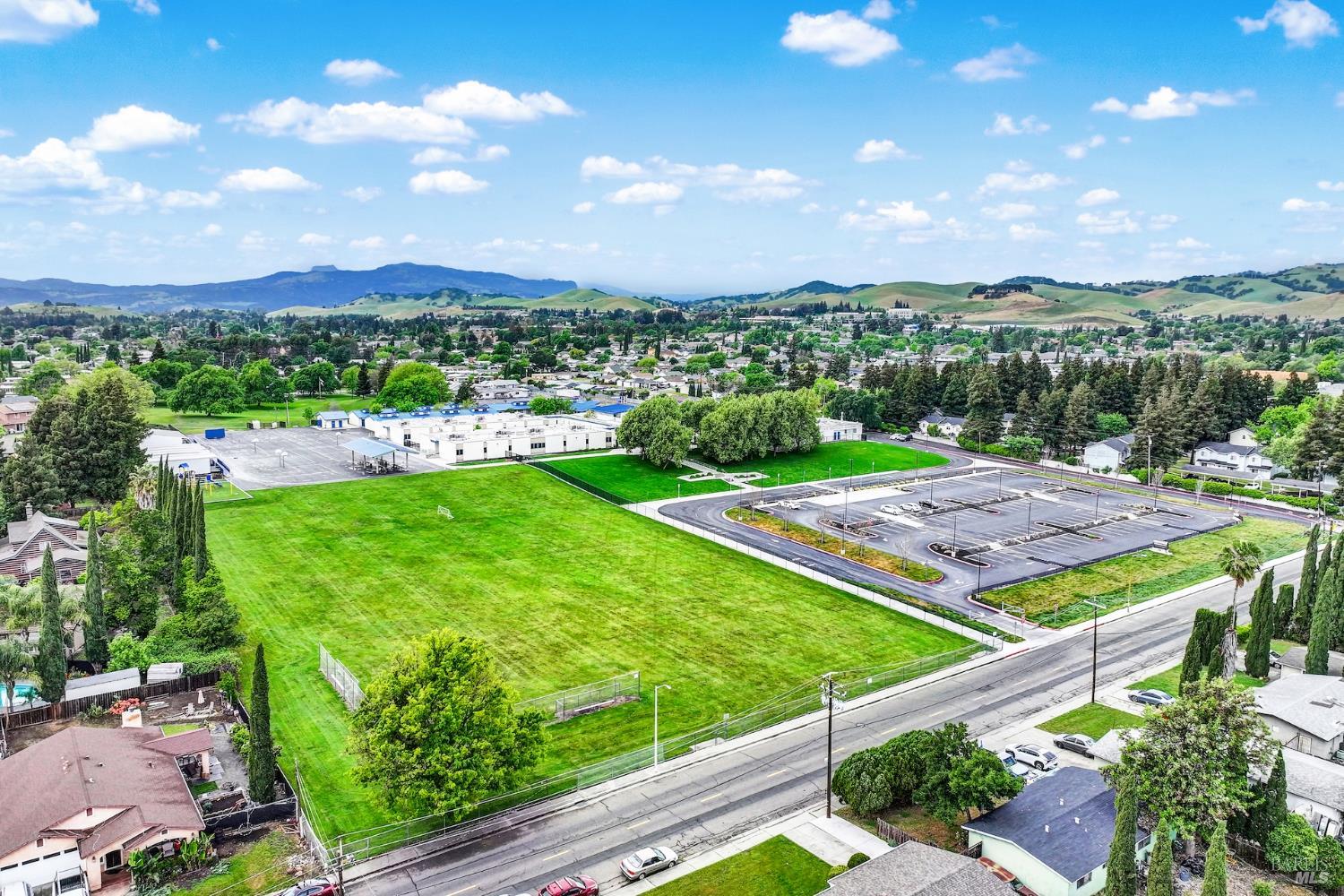 Detail Gallery Image 66 of 69 For 499 Apple Tree Ln, Fairfield,  CA 94533 - 3 Beds | 1 Baths