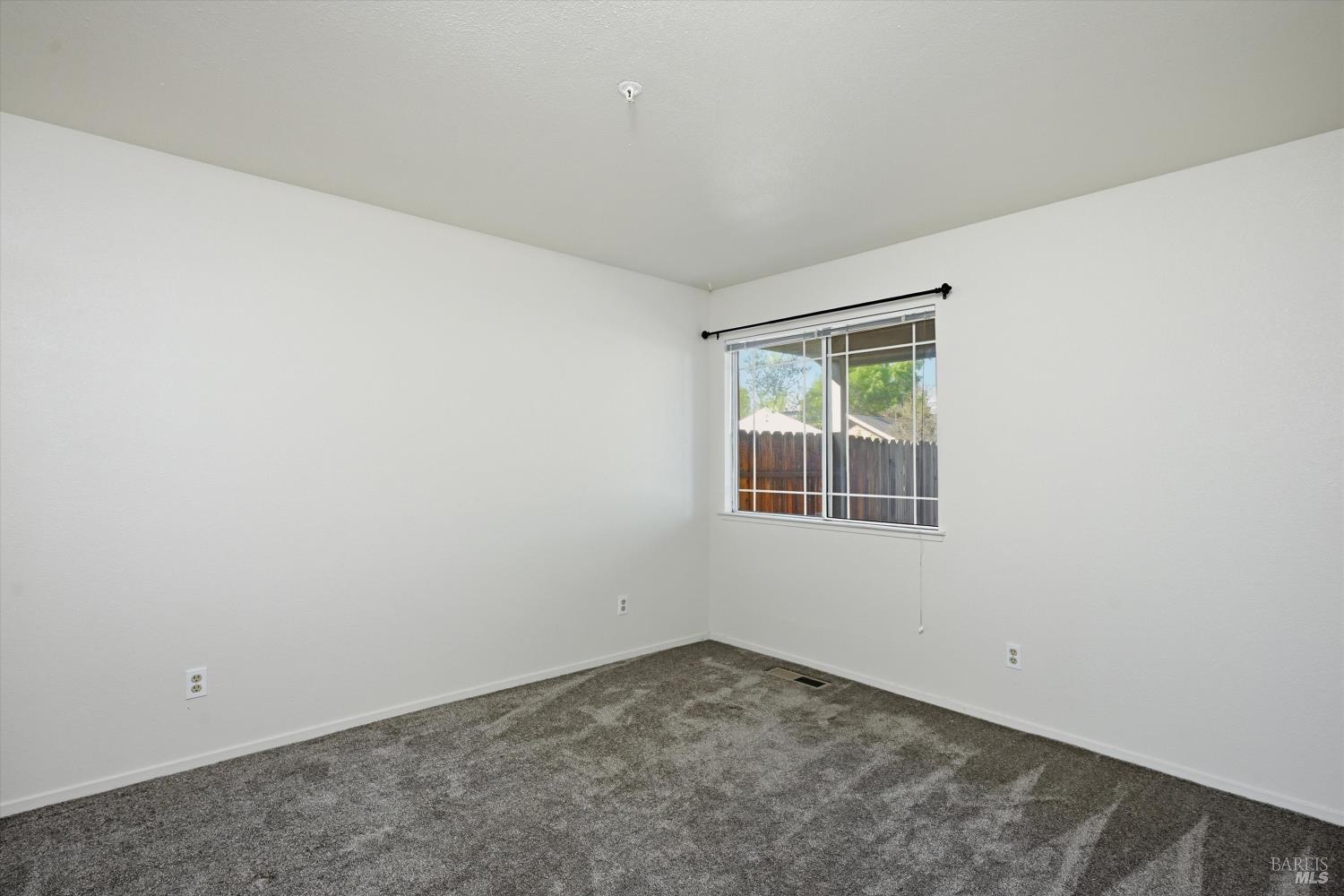 Detail Gallery Image 21 of 26 For 786 William Ct, Napa,  CA 94558 - 2 Beds | 2 Baths