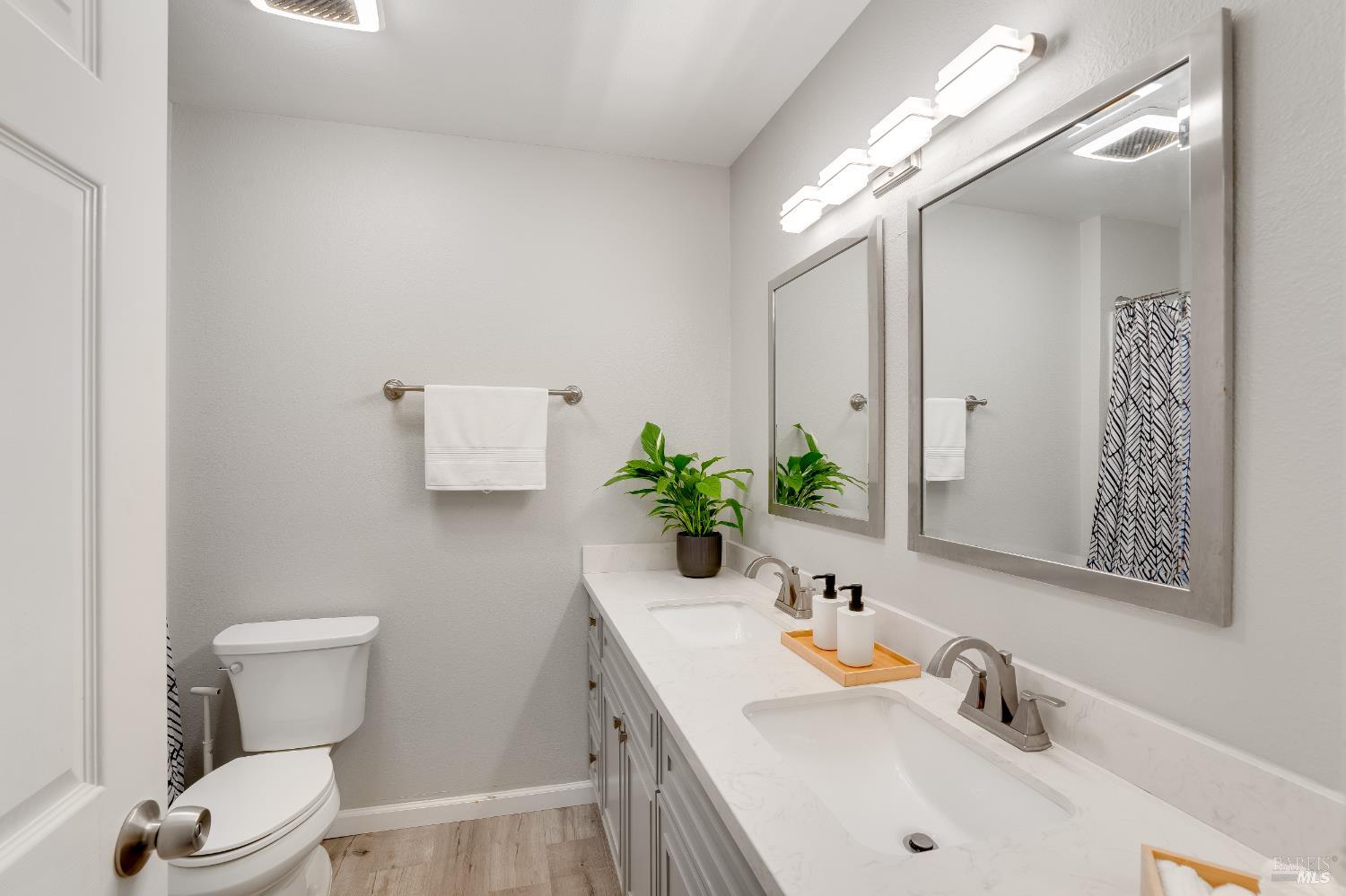 Detail Gallery Image 11 of 18 For 211 Apollo Unkn #5,  Hercules,  CA 94547 - 3 Beds | 2/1 Baths