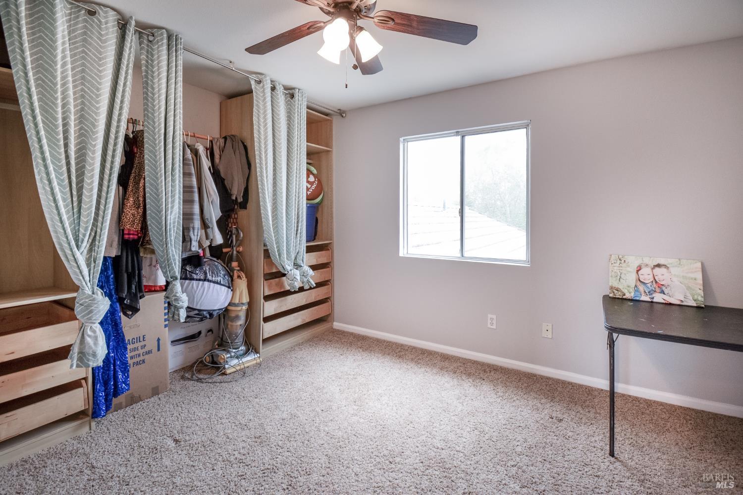 Detail Gallery Image 35 of 53 For 640 Ferguson Ct, Dixon,  CA 95620 - 4 Beds | 3/1 Baths