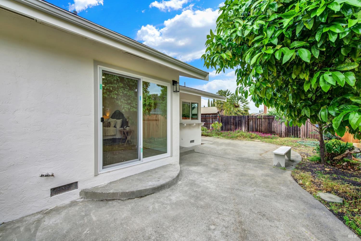 Detail Gallery Image 52 of 64 For 413 Violet Ct, Fairfield,  CA 94533 - 4 Beds | 2 Baths