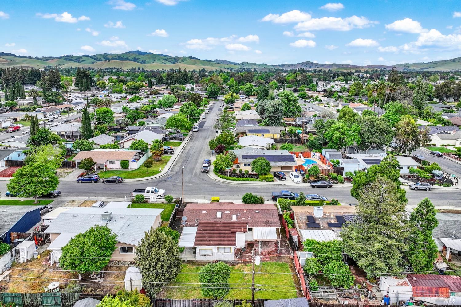 Detail Gallery Image 50 of 69 For 499 Apple Tree Ln, Fairfield,  CA 94533 - 3 Beds | 1 Baths