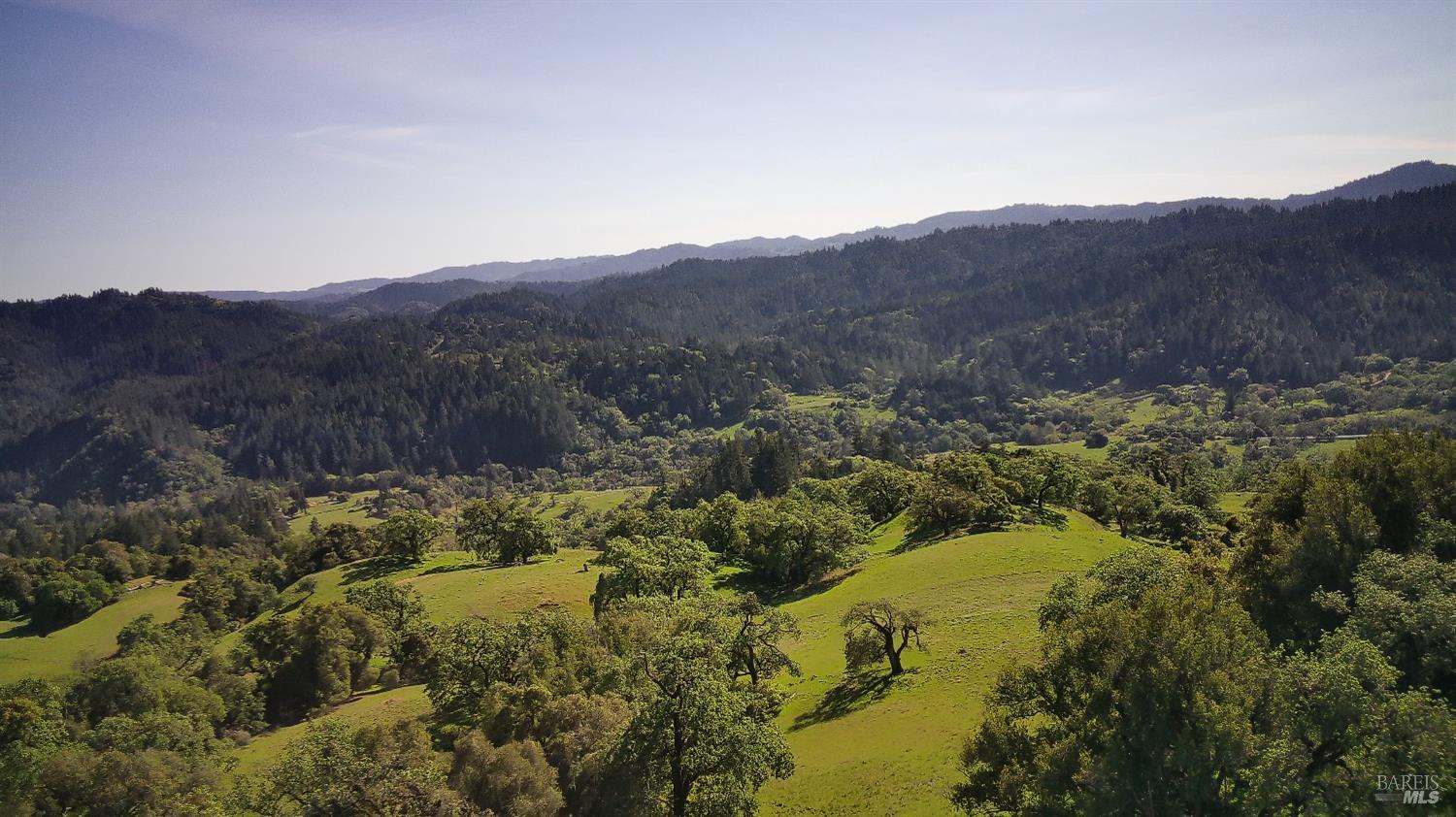 Detail Gallery Image 3 of 30 For 24051 Fig Tree Ln, Yorkville,  CA 95494 - – Beds | – Baths