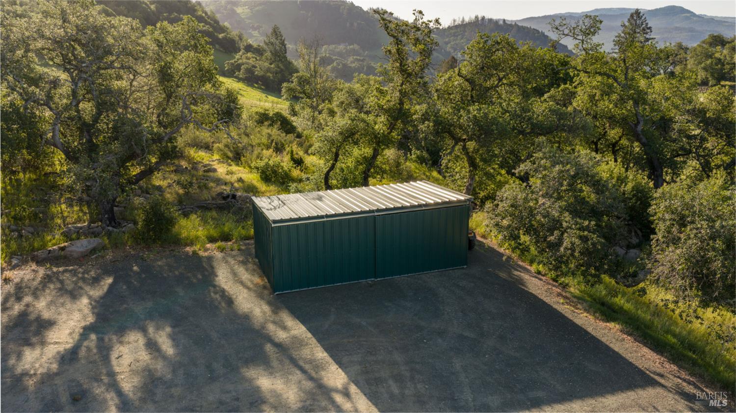 Detail Gallery Image 15 of 18 For 2155 Calistoga Rd, Santa Rosa,  CA 95404 - – Beds | – Baths