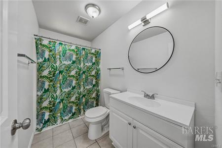 Detail Gallery Image 3 of 47 For 3426 4th St, Clearlake,  CA 95422 - 2 Beds | 1/1 Baths
