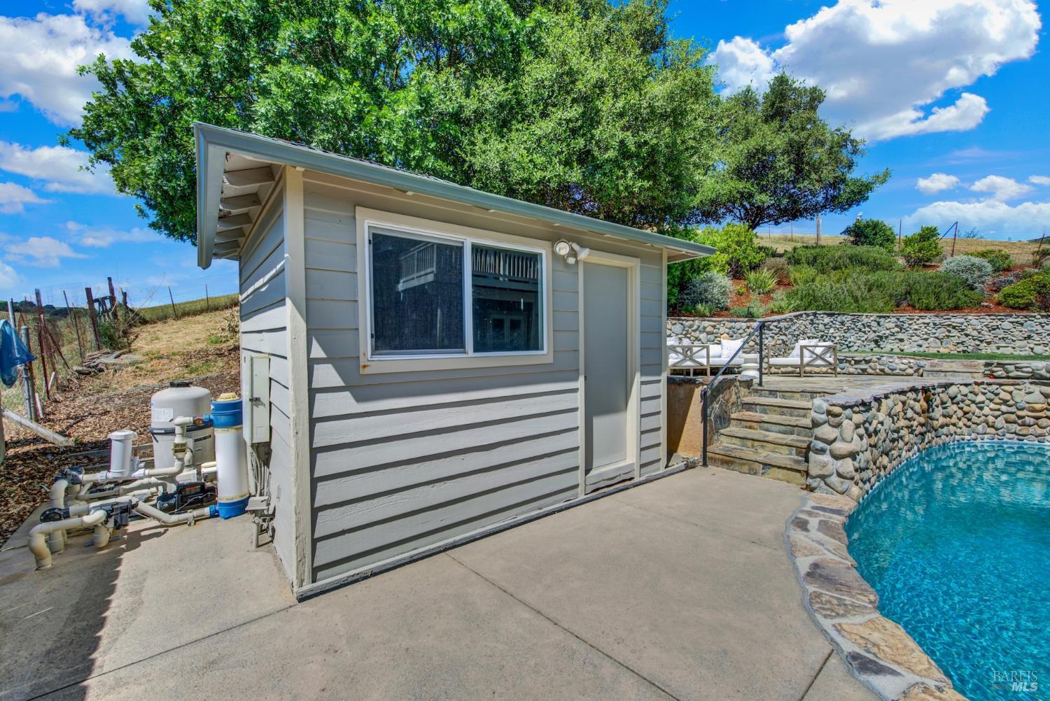 Detail Gallery Image 56 of 59 For 1064 Stonebridge Dr, Napa,  CA 94558 - 3 Beds | 2/1 Baths