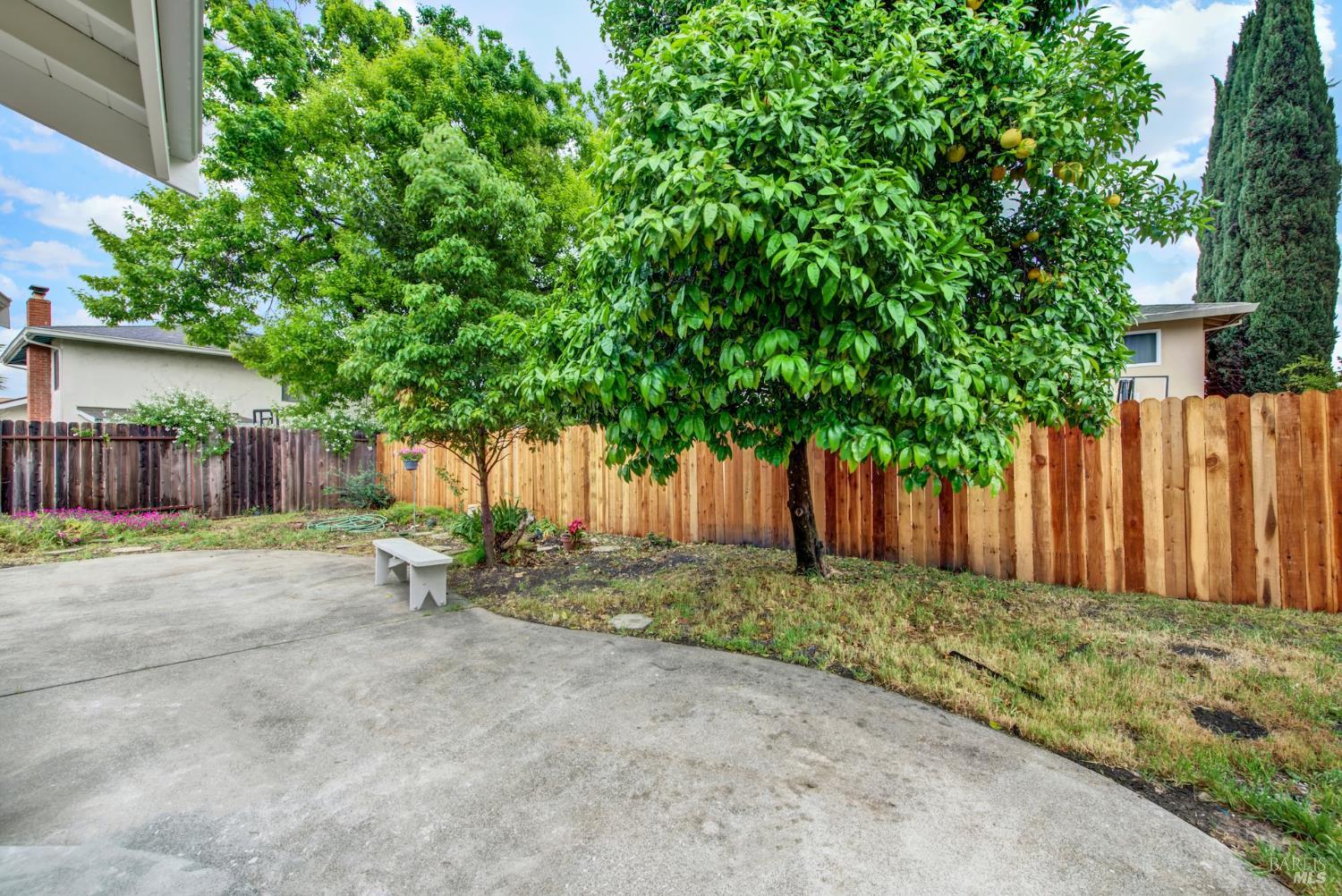 Detail Gallery Image 51 of 64 For 413 Violet Ct, Fairfield,  CA 94533 - 4 Beds | 2 Baths