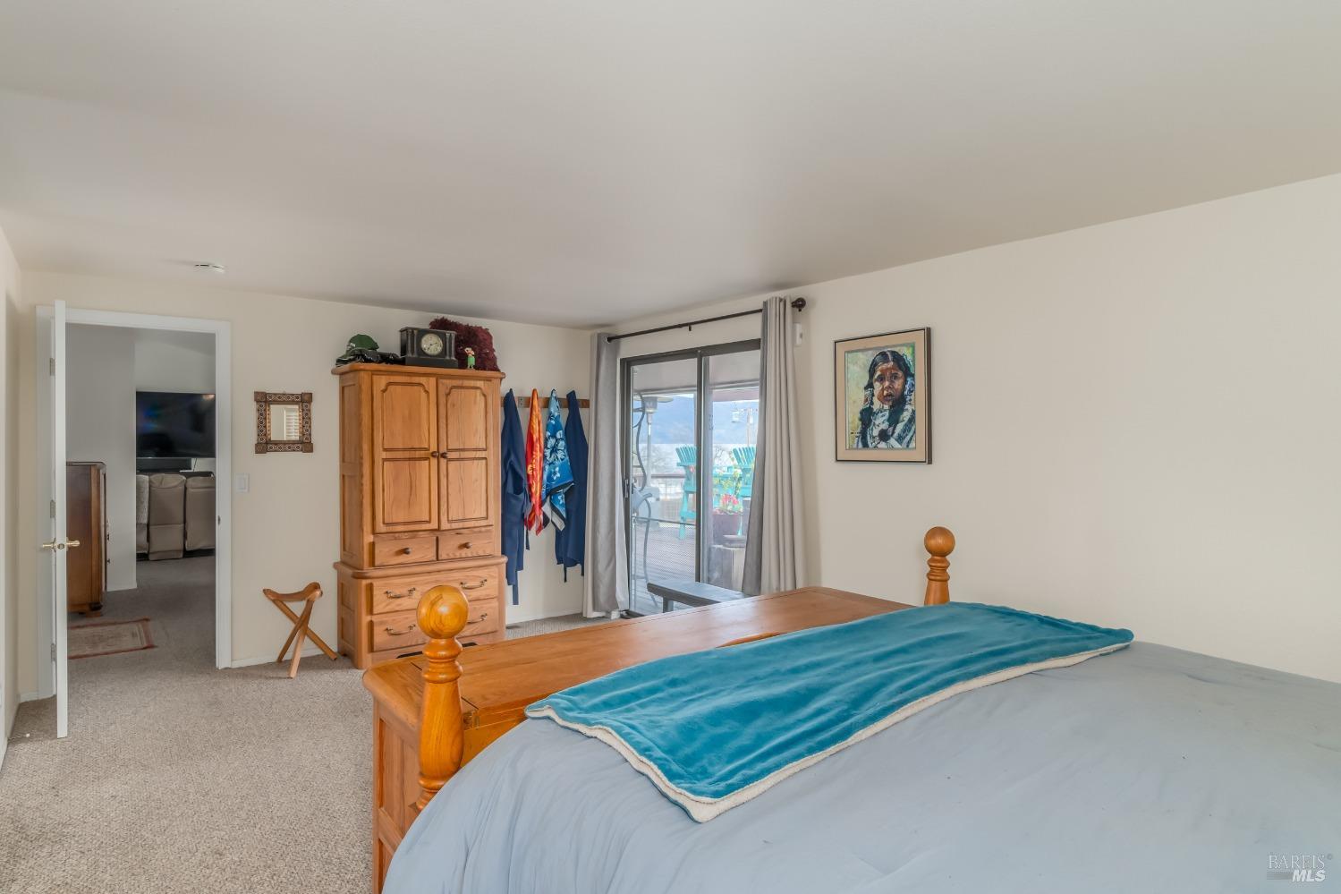 Detail Gallery Image 19 of 38 For 3699 Lakeshore Blvd, Lakeport,  CA 95453 - 3 Beds | 2 Baths