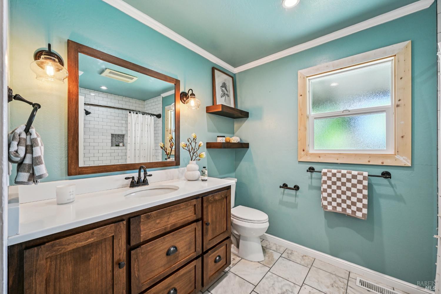 Detail Gallery Image 22 of 41 For 3045 Spring Creek Dr, Santa Rosa,  CA 95405 - 3 Beds | 1 Baths