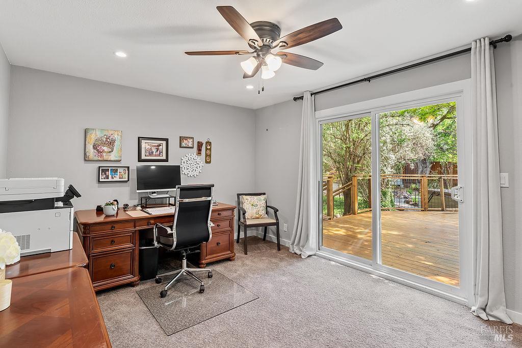 Detail Gallery Image 20 of 38 For 779 Joni Ct, Windsor,  CA 95492 - 4 Beds | 3 Baths