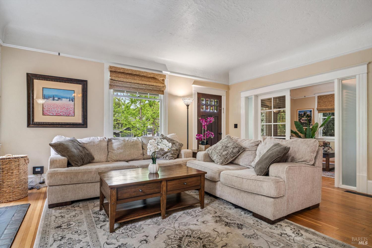 Detail Gallery Image 5 of 24 For 712 Monroe St, Santa Rosa,  CA 95404 - 2 Beds | 2 Baths